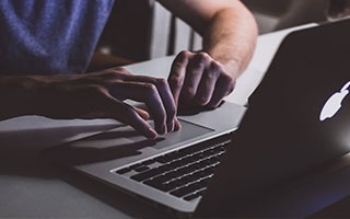 中国2月外汇储备32272.24亿美元|界面新闻 · 快讯